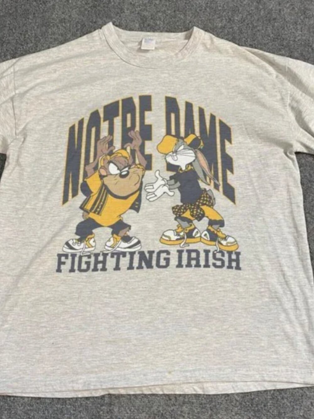 Vintage 1990s University Of Notre Dame Fighting Irish Looney Tunes Shirt tee